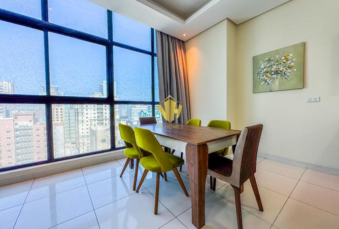 982416 - Property Image 2