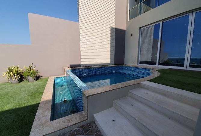 976083 - Property Image 2