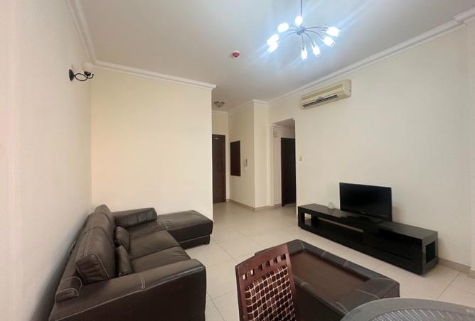 990023 - Property Image 3