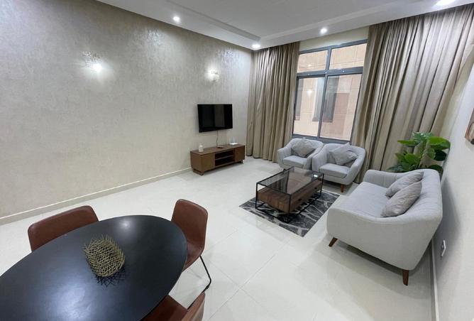960377 - Property Image 2