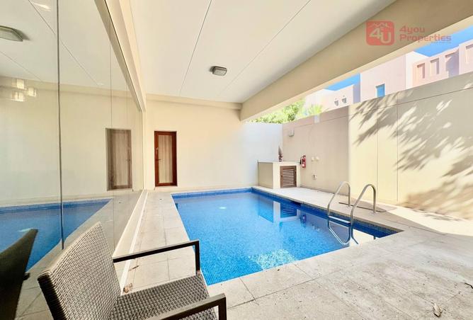 953468 - Property Image 3