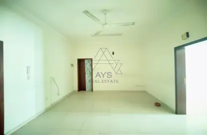 Apartment - 2 Bedrooms - 2 Bathrooms for rent in Muharraq - Muharraq Governorate