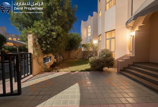 968068 - Property Image 3