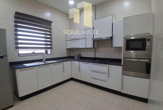 940222 - Property Image 3