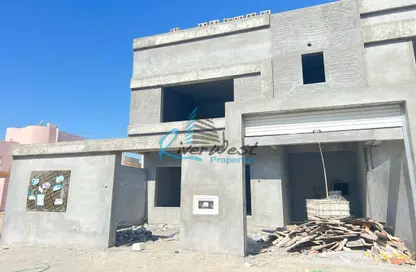 Villa - 3 Bedrooms - 3 Bathrooms for sale in Hamad Town - Northern Governorate