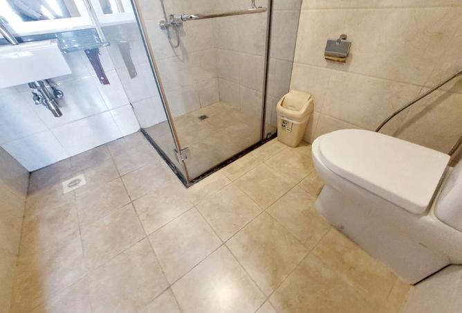 958144 - Property Image 3