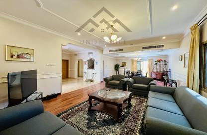 Villa - 3 Bedrooms - 3 Bathrooms for rent in Al Juffair - Capital Governorate