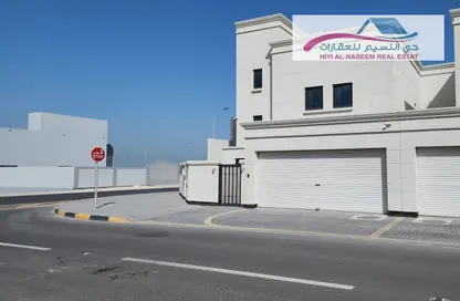 Villa - 4 Bedrooms - 4 Bathrooms for rent in Al Dair - Muharraq Governorate
