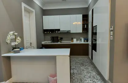 فيلا - 3 غرف نوم - 4 حمامات للايجار في الجنبية - المحافظة الشمالية