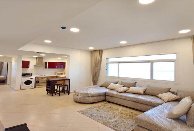 967530 - Property Main Image