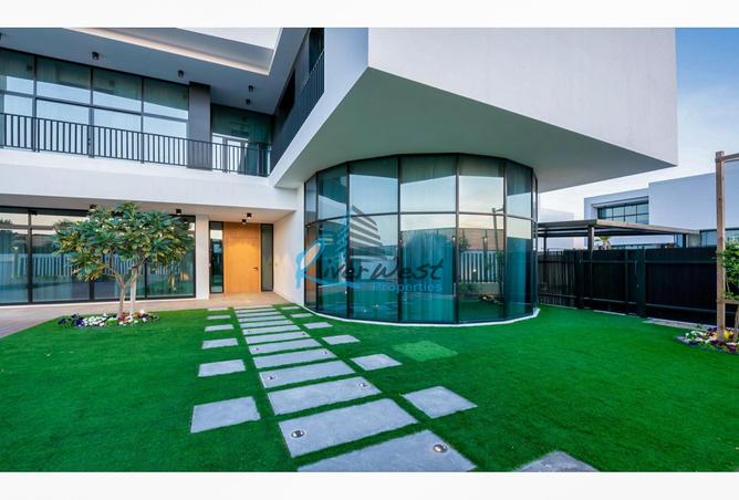 970557 - Property Image 2