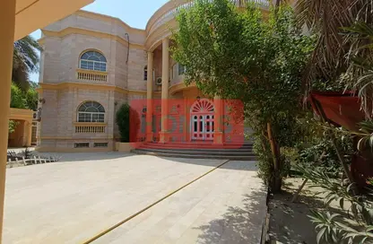 Villa - 7+ Bedrooms - 7+ Bathrooms for rent in Mahooz - Manama - Capital Governorate