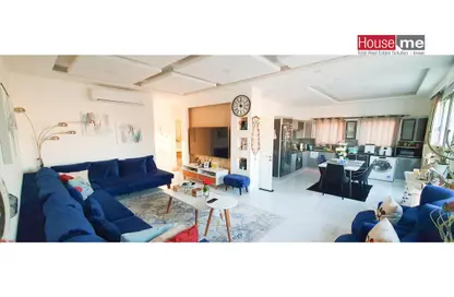 صورة لـ غرفة المعيشة شقة - 3 غرف نوم - 3 حمامات للبيع في توبلي - المحافظة الوسطى ، صورة رقم 1