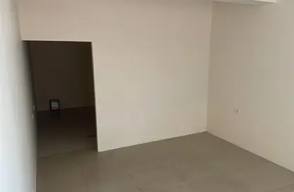 Shop - Studio for rent in Manama - Capital Governorate