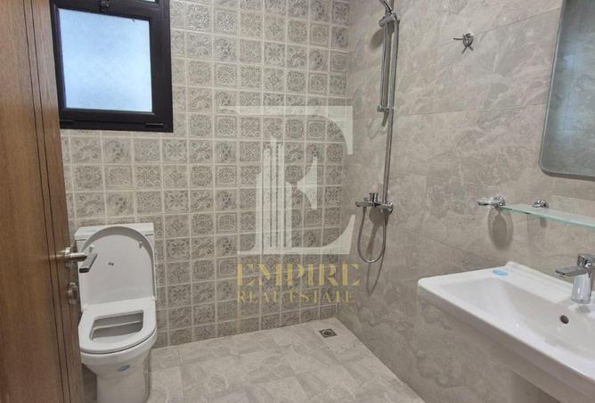 979984 - Property Image 2