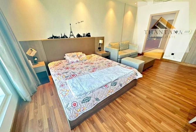 967999 - Property Image 3