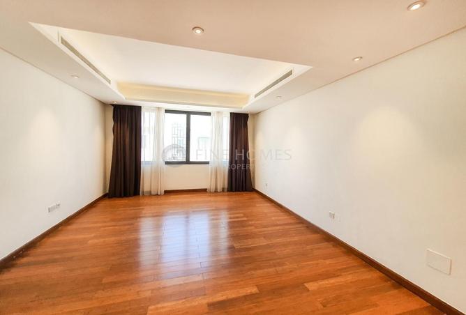 986614 - Property Image 2