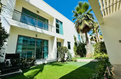 فيلا - 4 غرف نوم - 5 حمامات للايجار في أمواج هومز - أمواج - المحرق