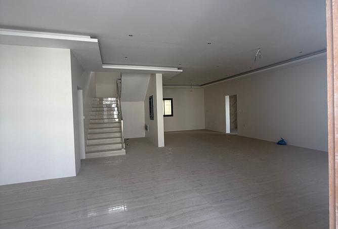 960084 - Property Image 2