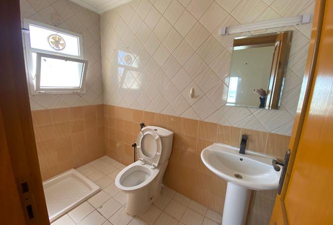 963787 - Property Image 3