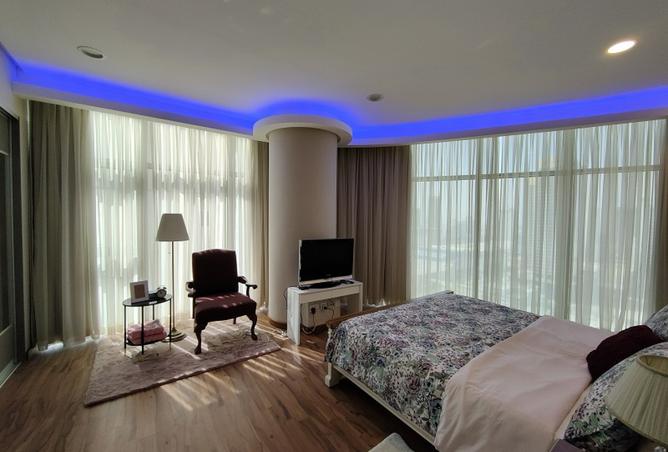 987940 - Property Image 2