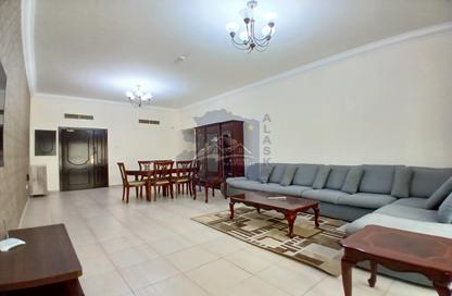 Apartment - 2 Bedrooms - 2 Bathrooms for rent in Al Juffair - Capital Governorate