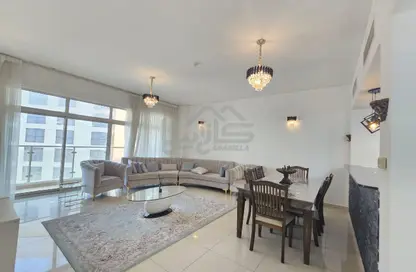 شقة - 2 غرف نوم - 2 حمامات للبيع في أمواج - المحرق