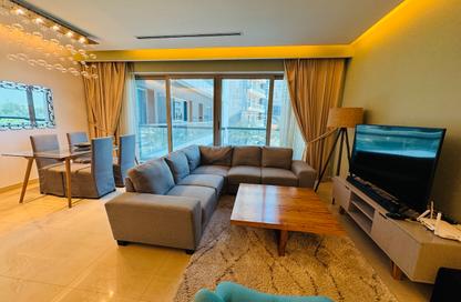 Apartment - 2 Bedrooms - 3 Bathrooms for rent in Reef Island - Capital Governorate