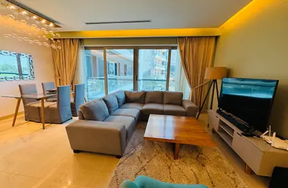 Apartment - 2 Bedrooms - 3 Bathrooms for rent in Reef Island - Capital Governorate