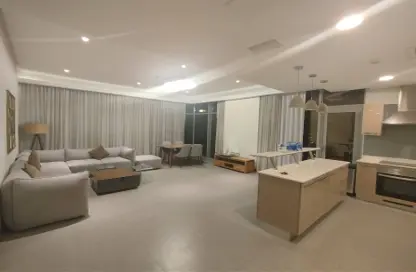 Apartment - 2 Bedrooms - 2 Bathrooms for rent in Seef - Capital Governorate