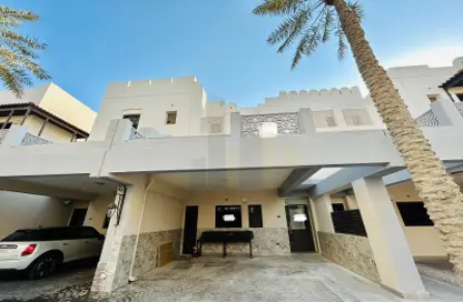 Villa - 3 Bedrooms - 5 Bathrooms for rent in Al Marsa Floating City - Amwaj Islands - Muharraq Governorate