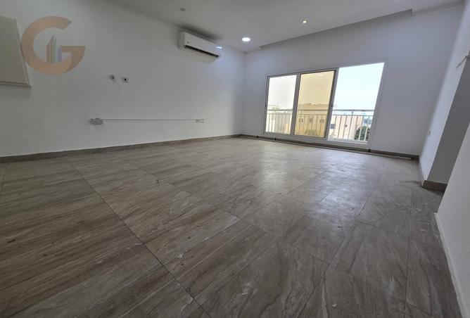 984860 - Property Main Image