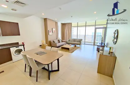 Apartment - 2 Bedrooms - 3 Bathrooms for rent in Al Juffair - Capital Governorate