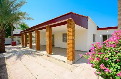 Outdoor House image for: Villa - 3 Bedrooms - 3 Bathrooms for rent in A'Ali - Central Governorate, Image 1