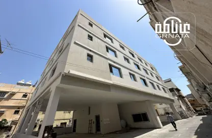 Apartment - 2 Bedrooms - 2 Bathrooms for rent in Salmaniya - Manama - Capital Governorate