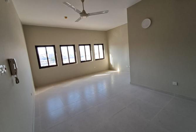 974244 - Property Image 3