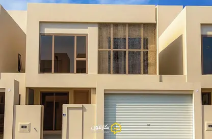 فيلا - 4 غرف نوم - 6 حمامات للبيع في عراد - المحرق