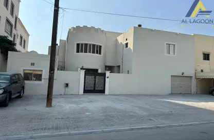 فيلا - 6 غرف نوم - 6 حمامات للايجار في الزلاق - المحافظة الجنوبية