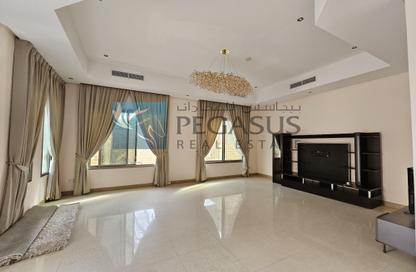 Villa - 4 Bedrooms - 5 Bathrooms for rent in Janabiya - Northern Governorate