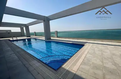 صورة لـ حوض سباحة شقة - 3 غرف نوم - 3 حمامات للبيع في دانة البحرين - المحافظة الجنوبية ، صورة رقم 1