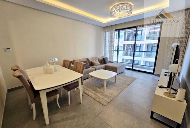 954038 - Property Image 2