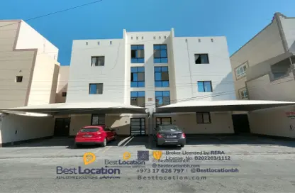عمارة بالكامل - 2 غرف نوم - 3 حمامات للبيع في الحد - المحرق
