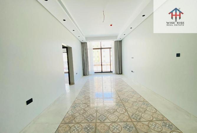 960514 - Property Image 3