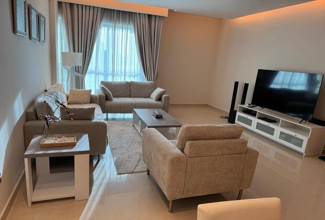 956440 - Property Image 2