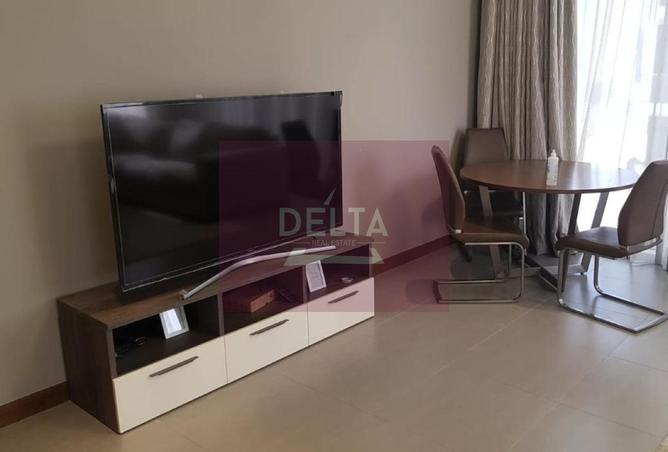 987727 - Property Image 2