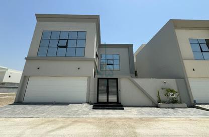 Villa - 6 Bedrooms - 7+ Bathrooms for sale in Maqabah - Northern Governorate