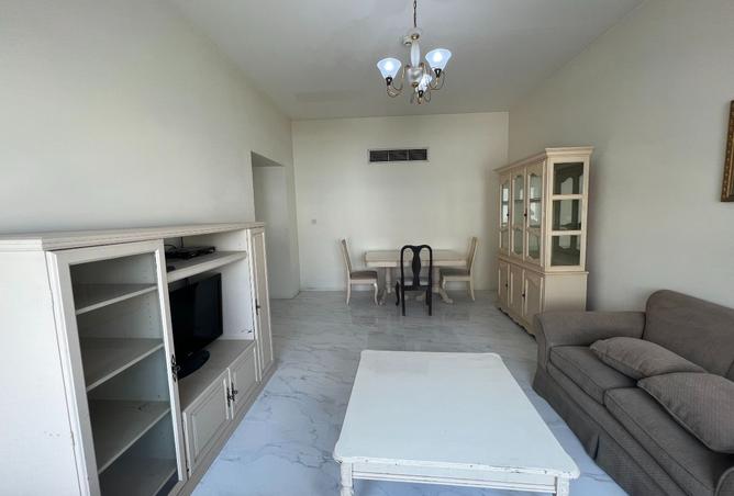 971802 - Property Image 2