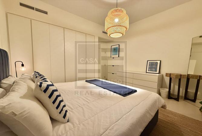 989577 - Property Image 3