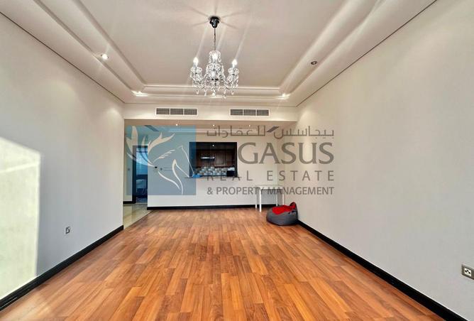 964805 - Property Image 3
