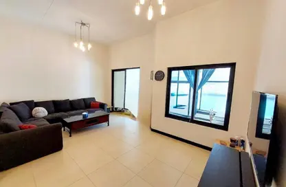 Villa - 2 Bedrooms - 2 Bathrooms for rent in Al Marsa Floating City - Amwaj Islands - Muharraq Governorate